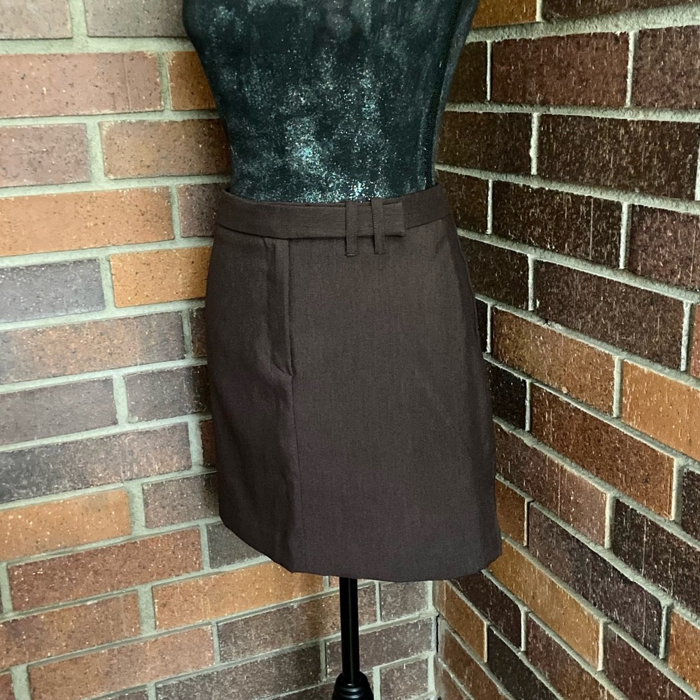 Star City Brown Short Straight Skirt with Belted Waist - Picture 5 of 8